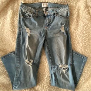 Celebrity Pink Jeans - Size: 6